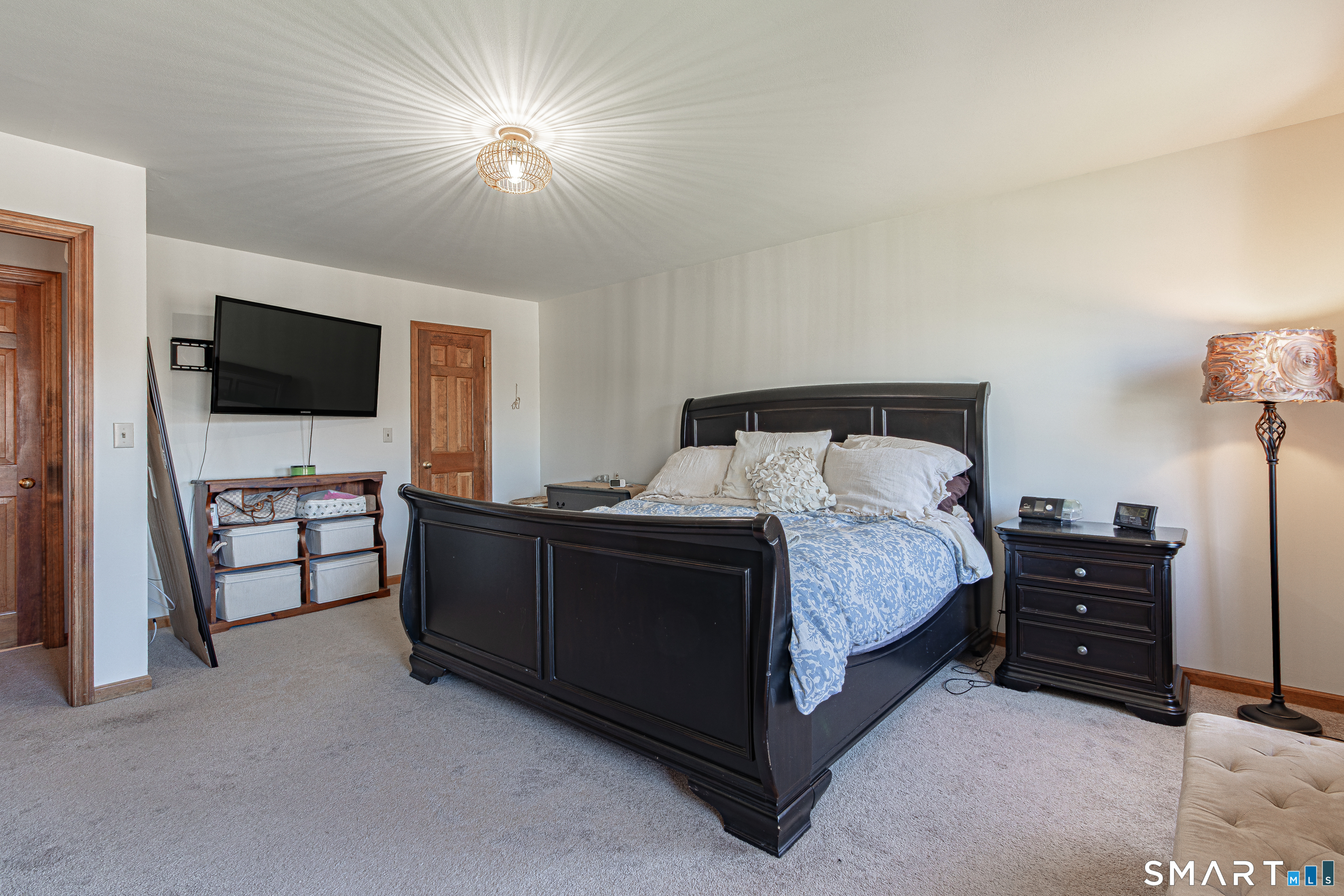 33 Country Club Woods Circle Waterbury, CT 06708 - Photo 23 of 38