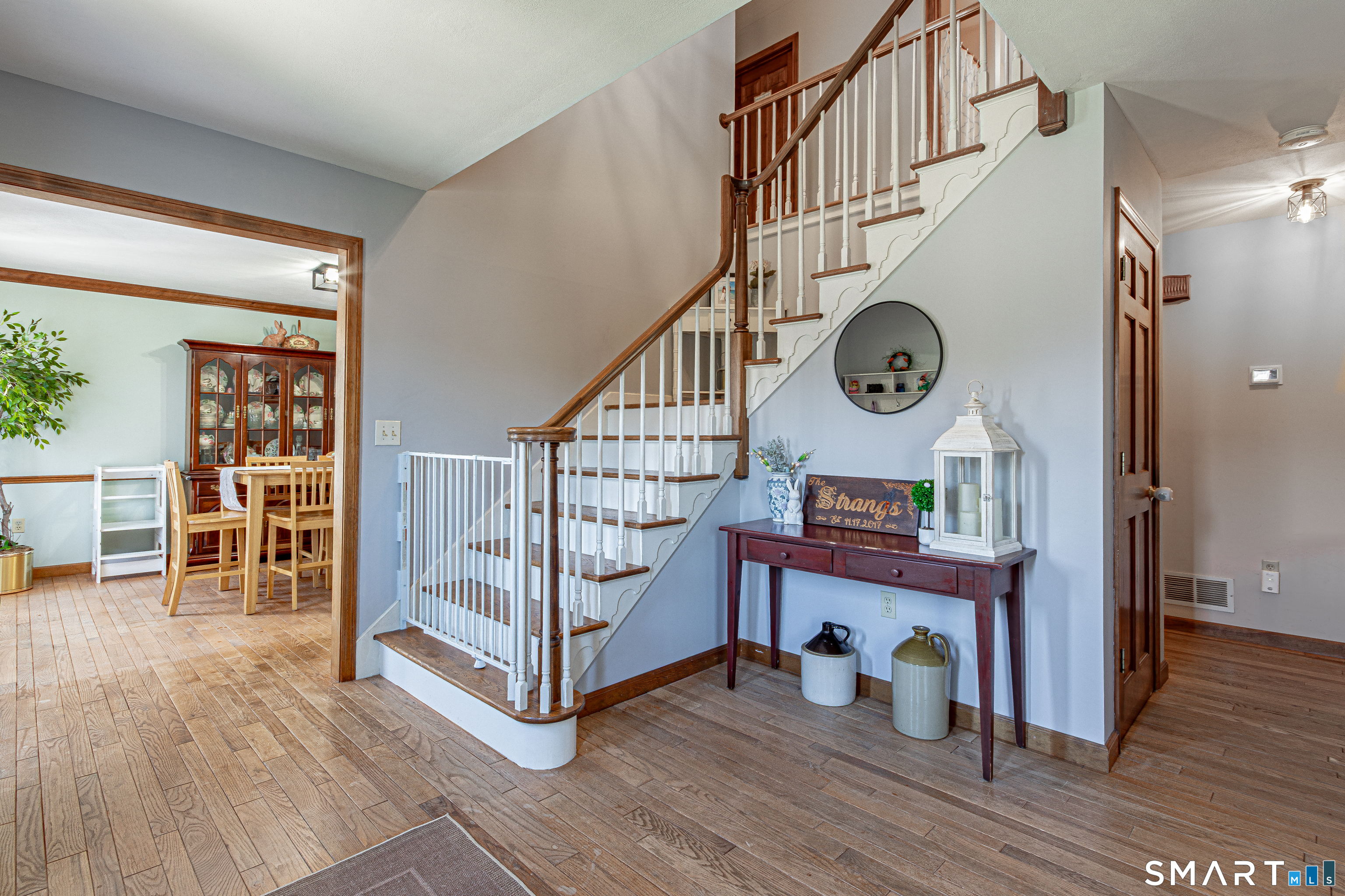 33 Country Club Woods Circle Waterbury, CT 06708 - Photo 5 of 38