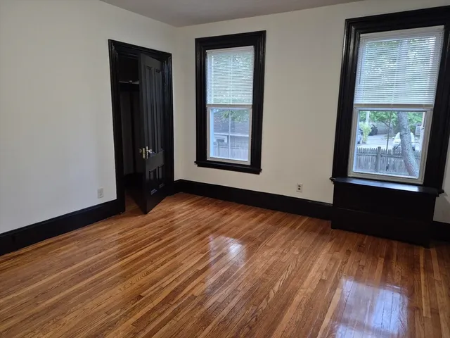 $2,400 | 126 West Wyoming Avenue, Unit 1, Melrose, MA 02176