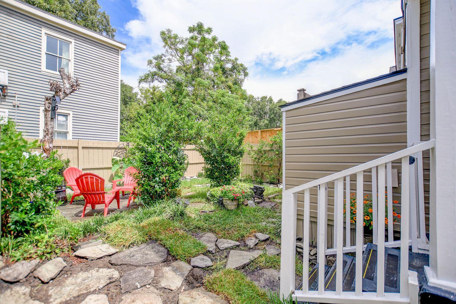 34 Amherst Street Charleston, SC 29403 - Photo 5 of 48 34 Amherst photo 5