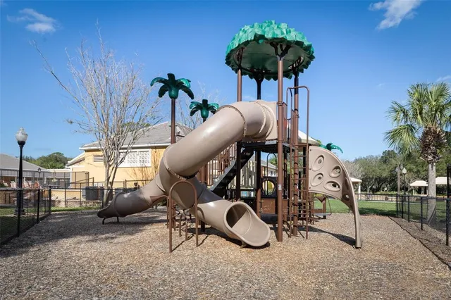 $589,999 | 200 Riverfront Drive, Unit D201, Palm Coast, FL 32137