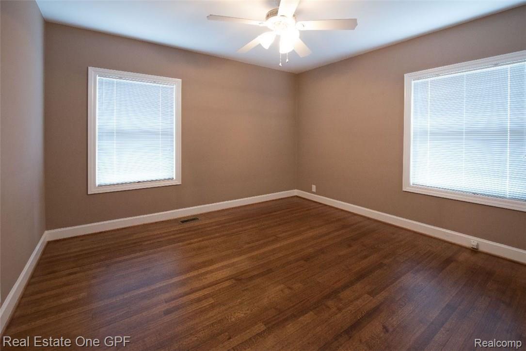 982 Washington Road Grosse Pointe, MI 48230 - Photo 14 of 23 750_7072.jpg