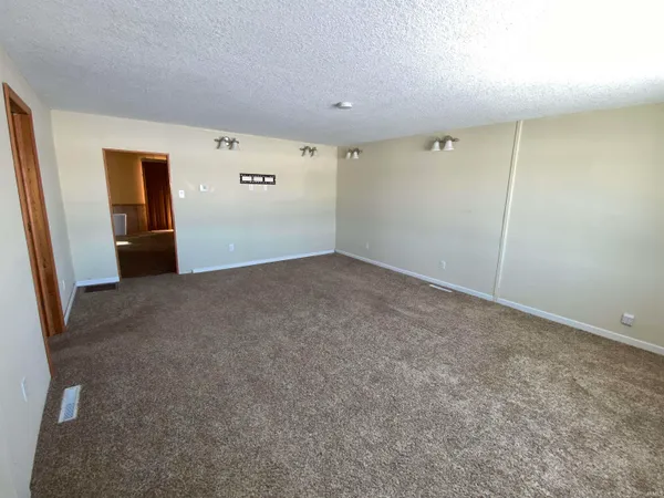 $142,500 | 1630 North 1000 East, Akron, IN 46910