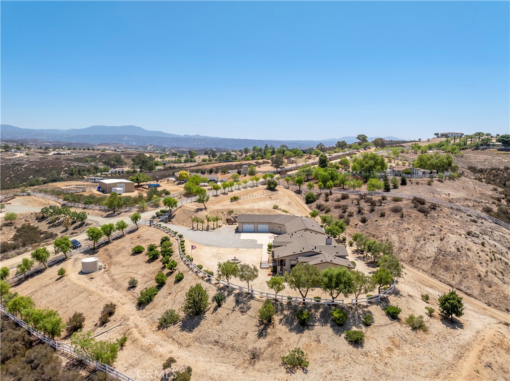 39597 Calle Escalona Temecula, CA 92592 - Photo 44 of 61 a view of a city
