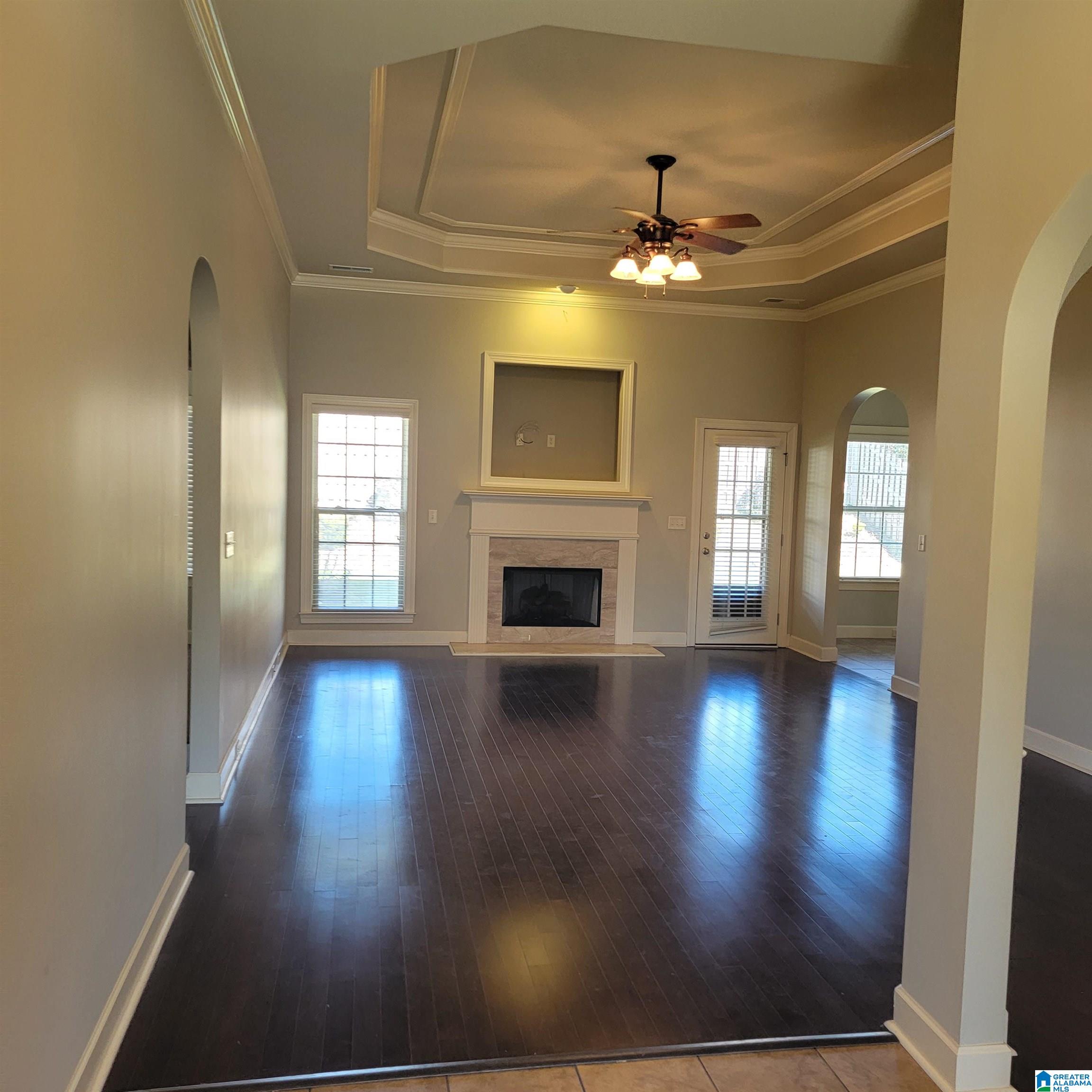 2056 Highview Way Calera, AL 35040 - Photo 3 of 29