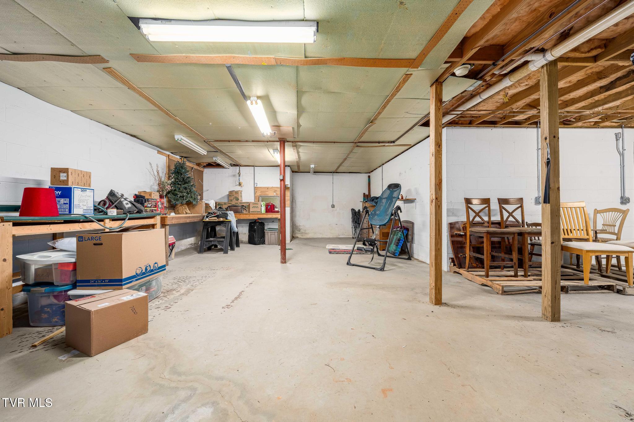 7 Cherokee Ridge Court, Unit 7 Johnson City, TN 37604 - Photo 31 of 48 7 Cherokee Ridge Ct (47 of 53)