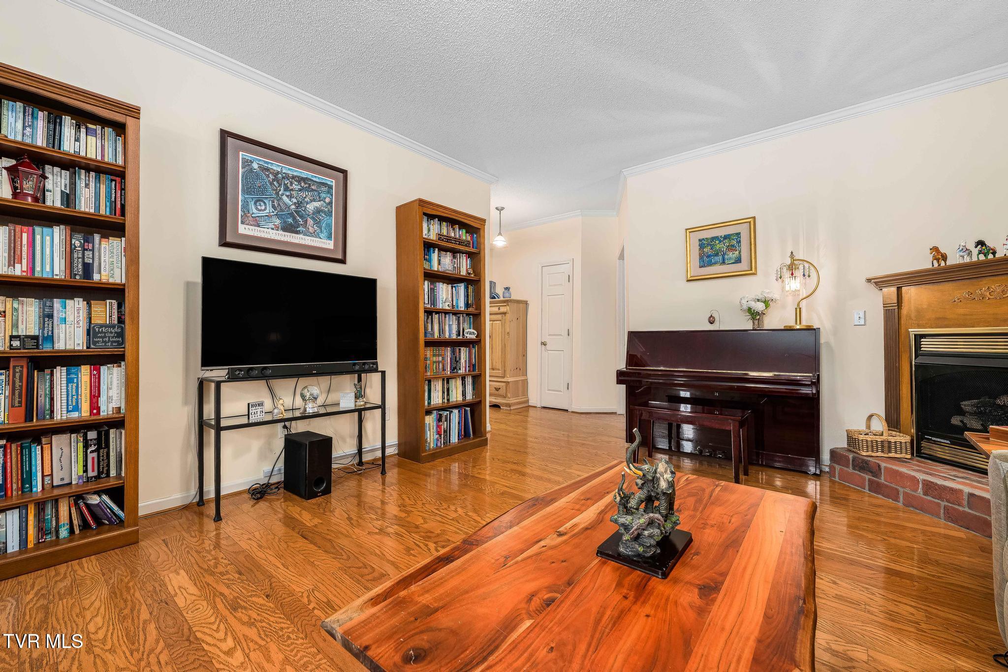 7 Cherokee Ridge Court, Unit 7 Johnson City, TN 37604 - Photo 7 of 48 7 Cherokee Ridge Ct (22 of 53)