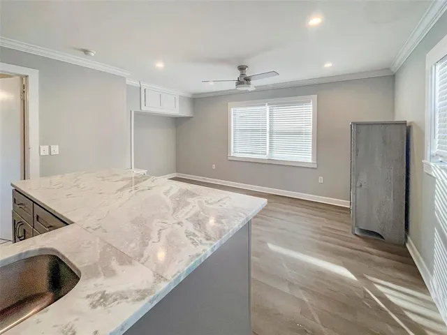 $1,250 | 404 Armada Road South, Unit D, Venice, FL 34285