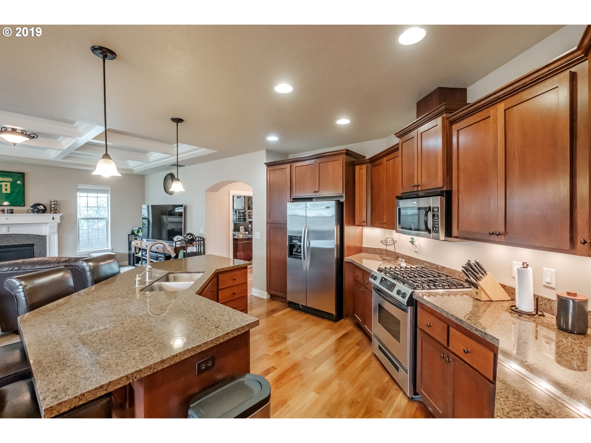 1221 South 41st Street Springfield, OR 97478 - Photo 13 of 28
