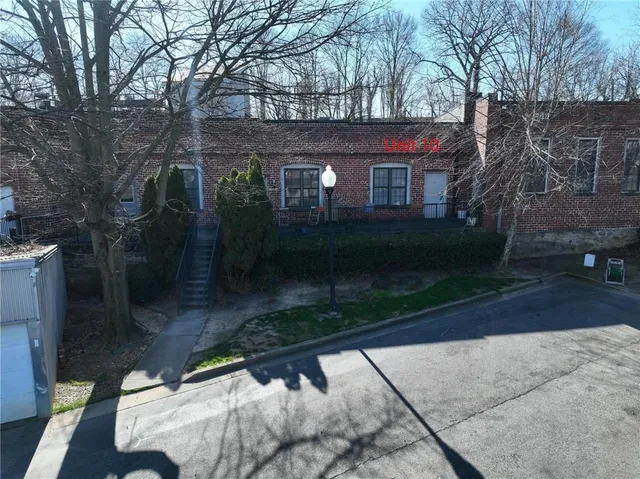 $2,200 | 644 Wells Street Southwest, Unit 10, Atlanta, GA 30310