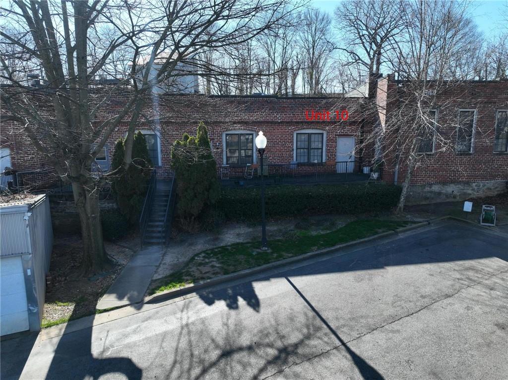 644 Wells Street Southwest, Unit 10 Atlanta, GA 30310 - Photo 2 of 46 a view of house with yard