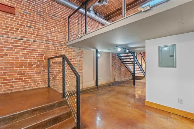 $2,200 | 644 Wells Street Southwest, Unit 10, Atlanta, GA 30310