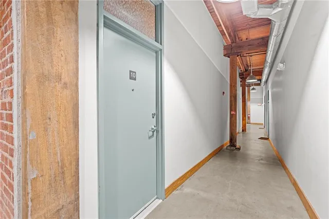 $2,200 | 644 Wells Street Southwest, Unit 10, Atlanta, GA 30310