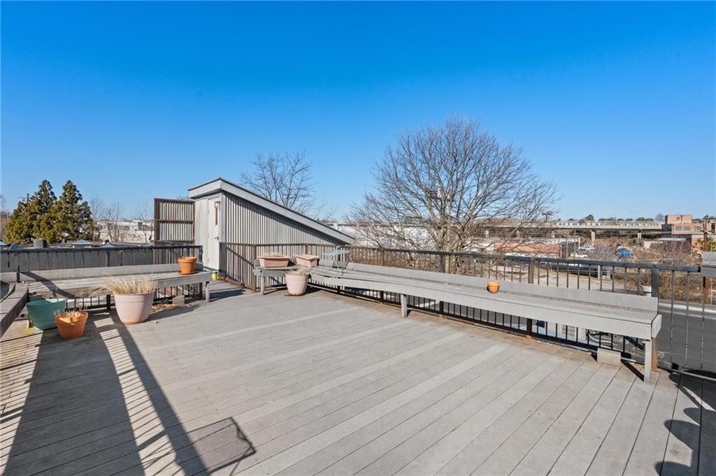 644 Wells Street Southwest, Unit 10 Atlanta, GA 30310 - Photo 38 of 46 a view of a balcony with chairs
