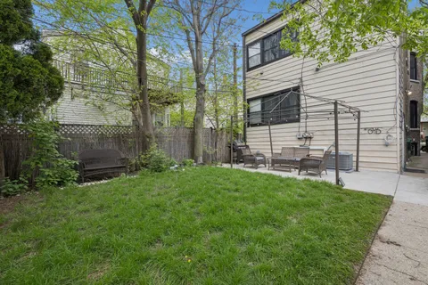 $1,095,000 | 4152 North Damen Avenue, Chicago, IL 60618