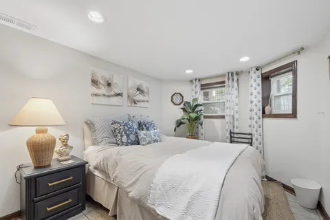 $1,095,000 | 4152 North Damen Avenue, Chicago, IL 60618