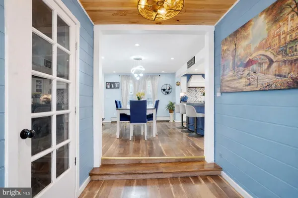 a view of livingroom with furniture and wooden floor