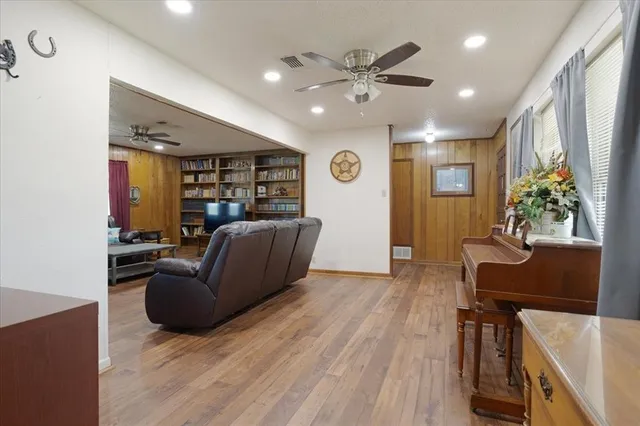 $349,900 | 7717 Farm To Market 2648 Paris Tx 75462, Paris, TX 75462