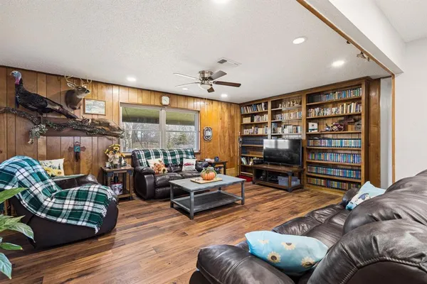 $339,899 | 7717 Farm To Market 2648 Paris Tx 75462, Paris, TX 75462