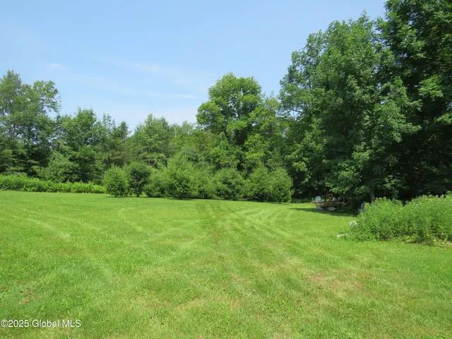 $150,000 | 614 North Bush Road, Johnstown, NY 12095