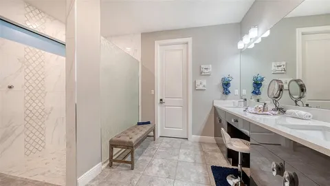 $939,900 | 4921 Surfside Circle, Bradenton, FL 34211
