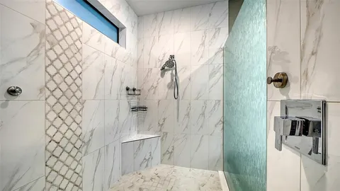 $939,900 | 4921 Surfside Circle, Bradenton, FL 34211