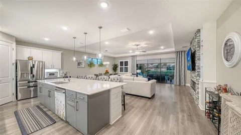 $939,900 | 4921 Surfside Circle, Bradenton, FL 34211