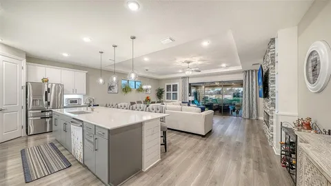 $939,900 | 4921 Surfside Circle, Bradenton, FL 34211