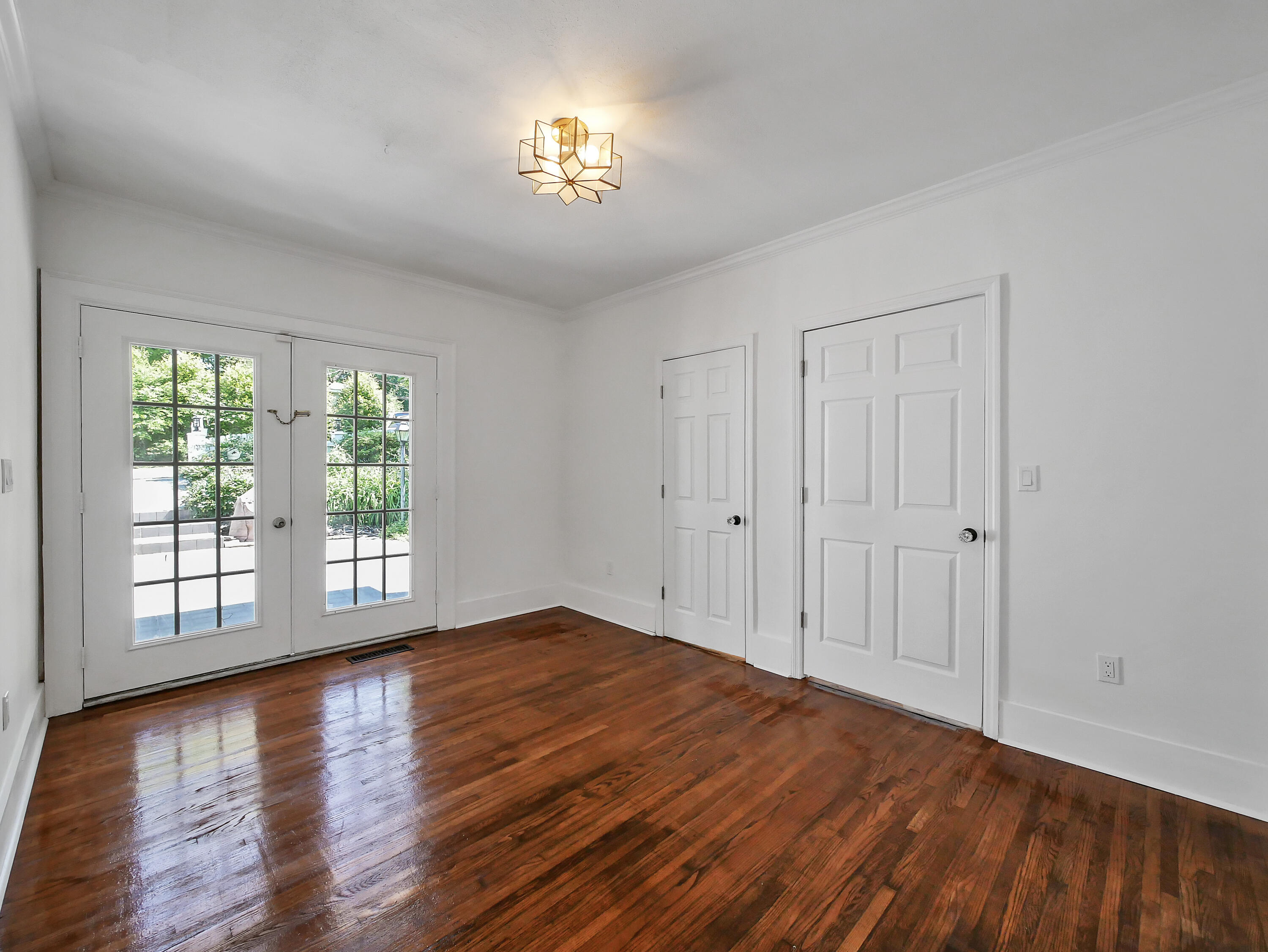 715 Oxford Road Chattanooga, TN 37405 - Photo 18 of 41 27-P1480574