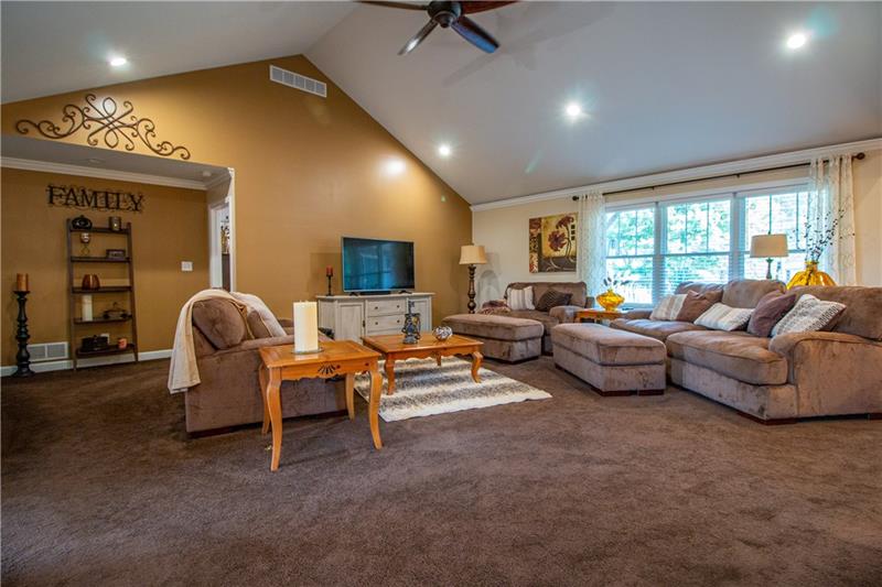 319 Blackhawk Road Beaver Falls, PA 15010 - Photo 7 of 23 Gallery Image 7