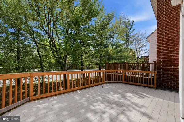 $590,000 | 46601 Carriage Court, Sterling, VA 20164