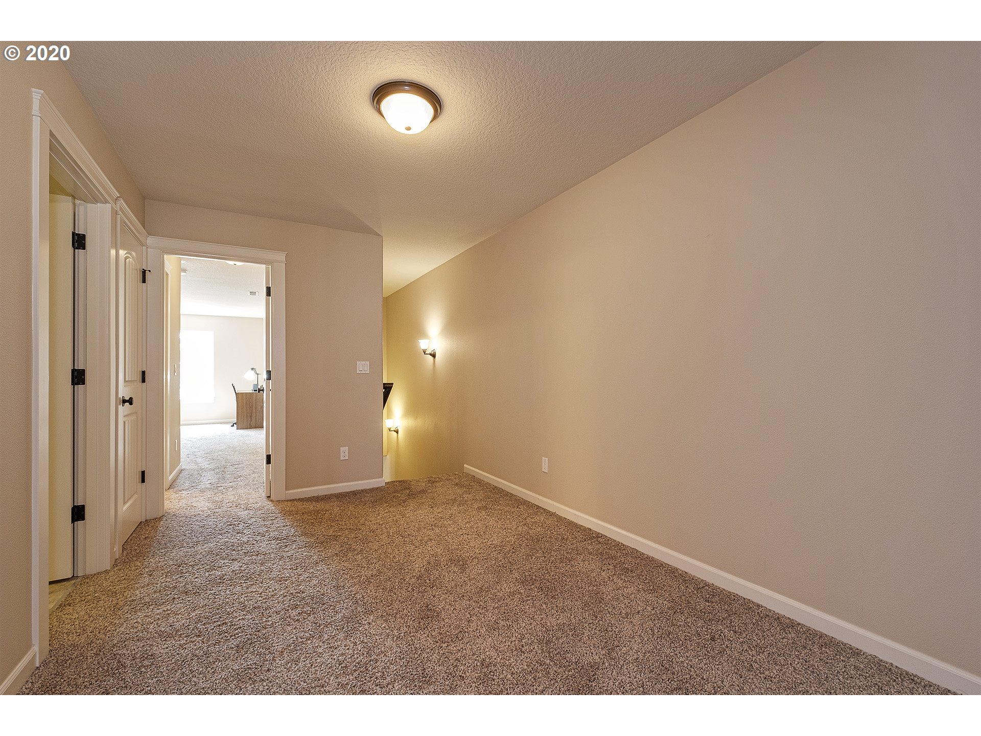 14013 South Caufield Road Oregon City, OR 97045 - Photo 17 of 25 Gallery Image 17