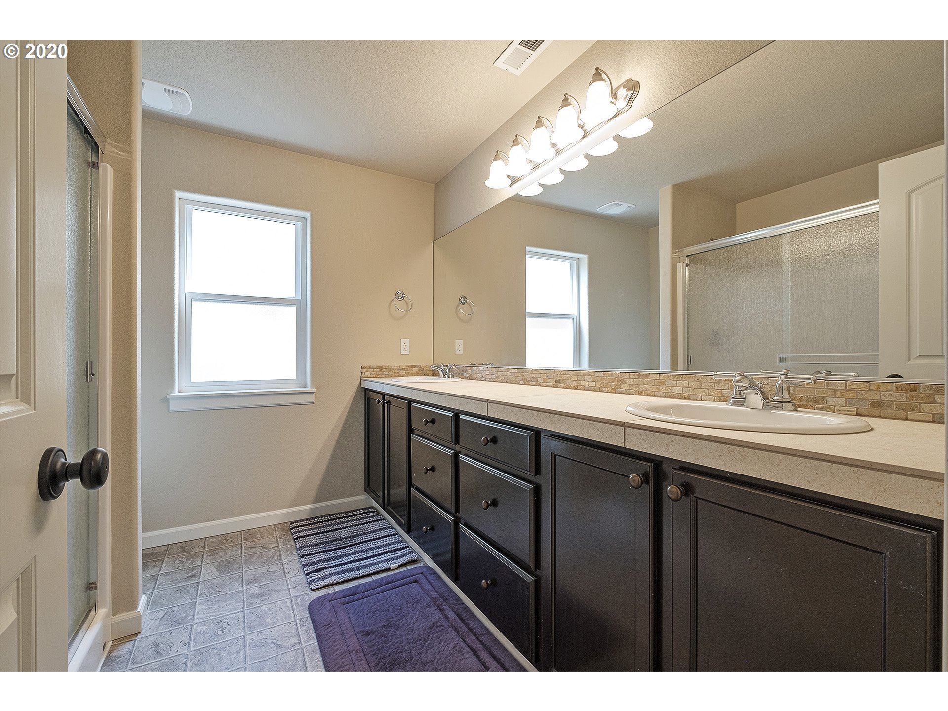 14013 South Caufield Road Oregon City, OR 97045 - Photo 21 of 25 Gallery Image 21