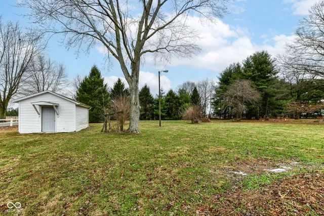 $249,900 | 2496 East 500 South, Anderson, IN 46017