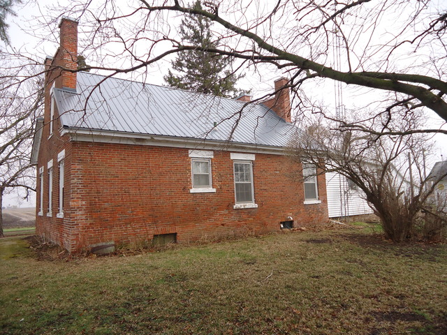 58 North 19th Road Tonica, IL 61370 - Photo 2 of 11