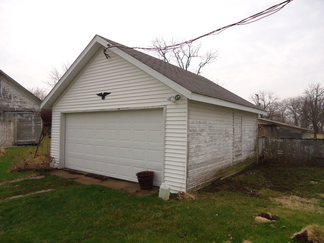 58 North 19th Road Tonica, IL 61370 - Photo 9 of 11