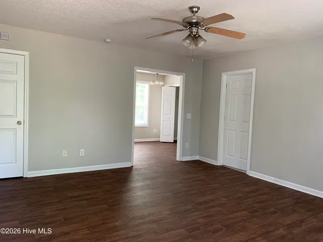 $1,750 | 4836 Acres Drive, Wilmington, NC 28411