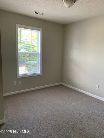 $1,850 | 4836 Acres Drive, Wilmington, NC 28411