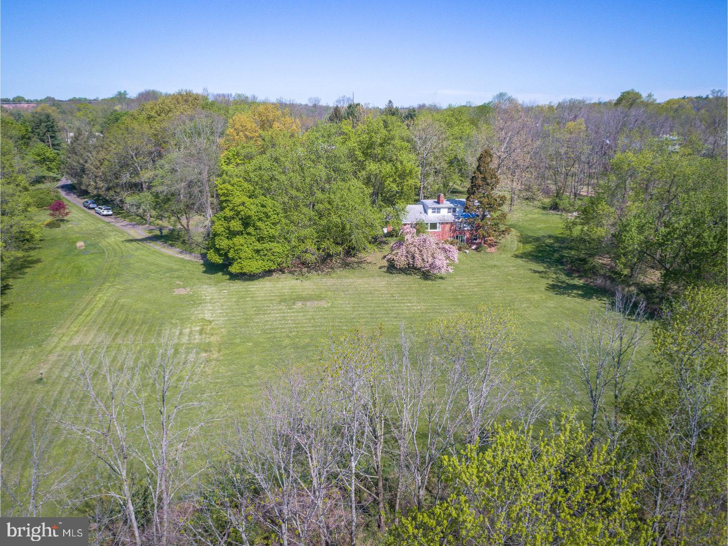 523 Upper Stump Road Chalfont, PA 18914 - Photo 2 of 24
