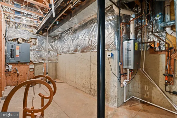 $2,690,000 | 1411 Woodhurst Boulevard, McLean, VA 22102