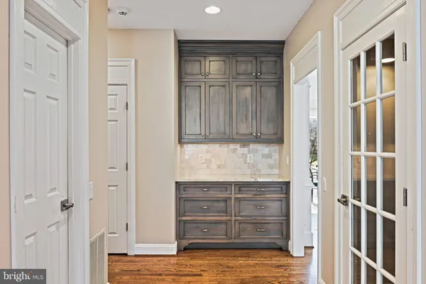 $2,690,000 | 1411 Woodhurst Boulevard, McLean, VA 22102