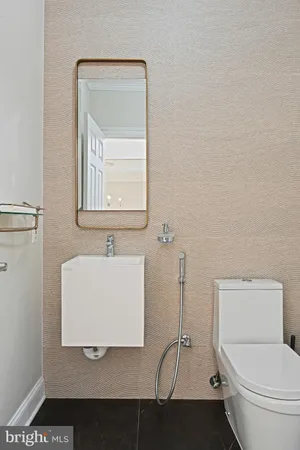 $2,690,000 | 1411 Woodhurst Boulevard, McLean, VA 22102