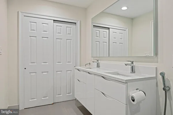 $2,690,000 | 1411 Woodhurst Boulevard, McLean, VA 22102