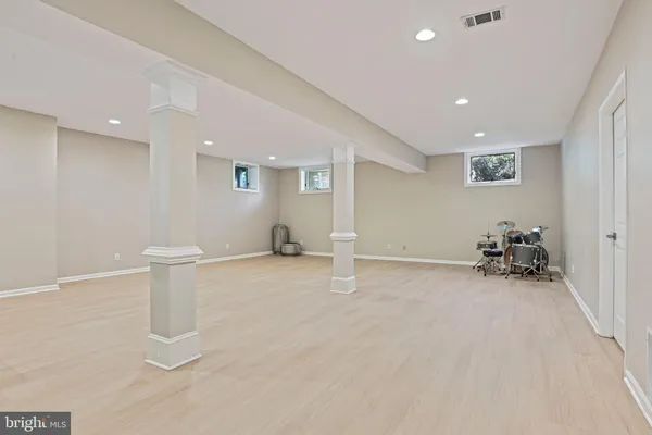 $2,690,000 | 1411 Woodhurst Boulevard, McLean, VA 22102