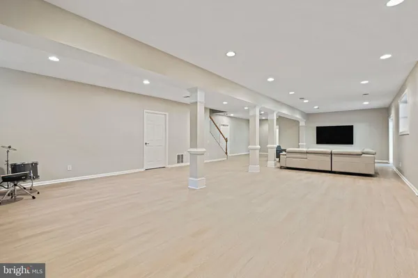 $2,690,000 | 1411 Woodhurst Boulevard, McLean, VA 22102