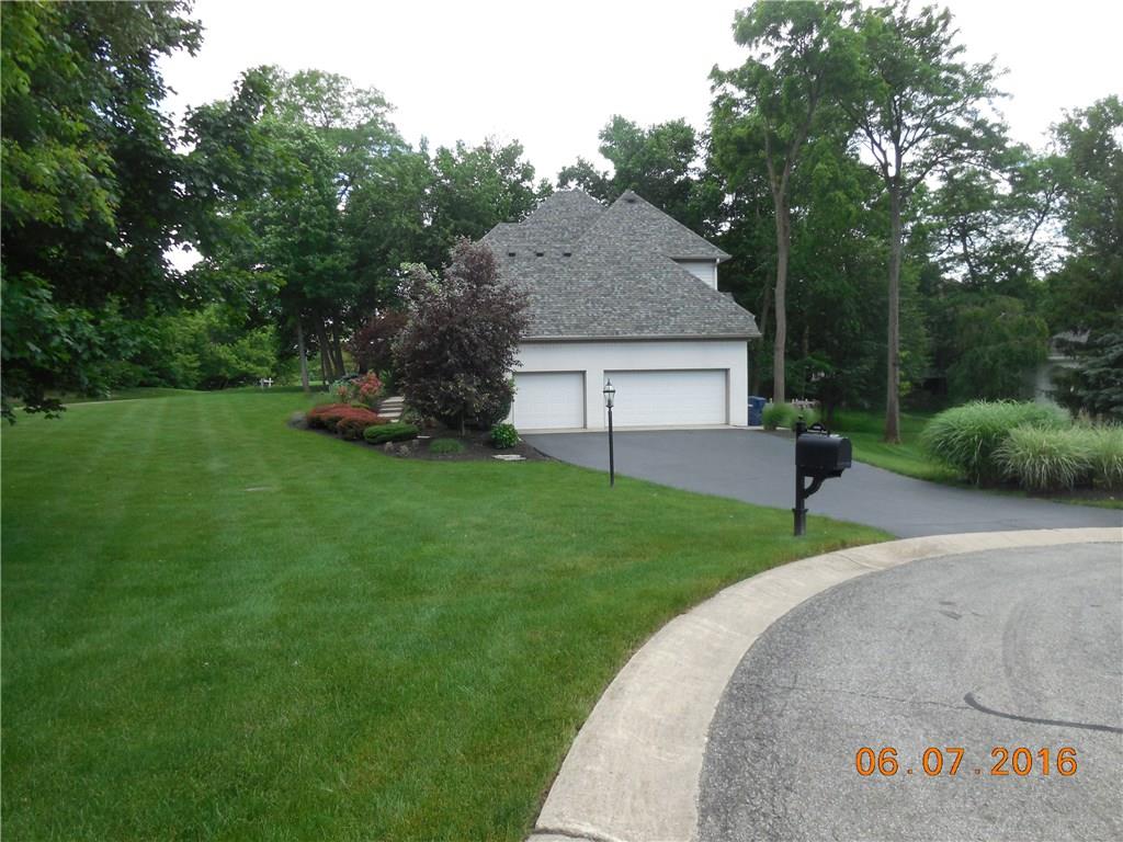 12335 Bridgewater Road Indianapolis, IN 46256 - Photo 2 of 24 Gallery Image 2