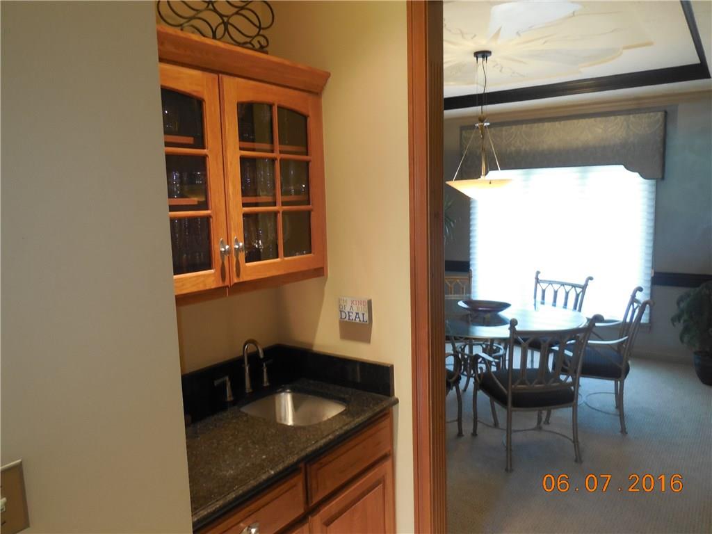12335 Bridgewater Road Indianapolis, IN 46256 - Photo 12 of 24 Gallery Image 12