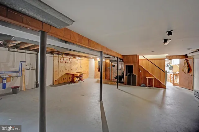 $2,800 | 606 Wyoming Avenue, Dover, DE 19904