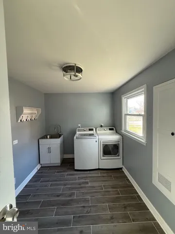 $2,800 | 606 Wyoming Avenue, Dover, DE 19904