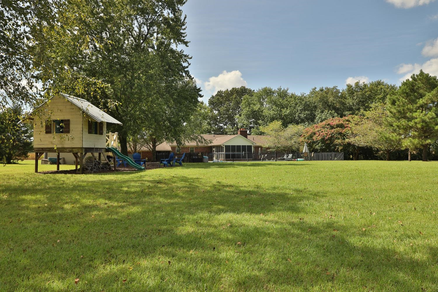 529 Vancleave Road Martin, TN 38237 - Photo 18 of 20 a front view of house with yard and green space